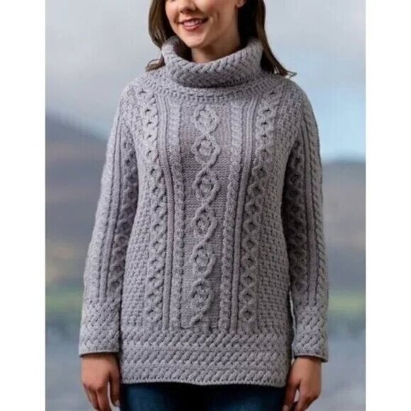 Carraig Donn Irish XL Gray 100% Wool Fisherman  Cable Knit Turtleneck Sweater - Picture 1 of 13